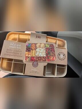 Joie Beige Speckled Compartment Meal Seal Box